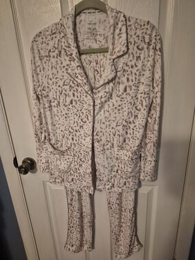 Nine West Cream and Mauve Leopard-Print Pajama Set